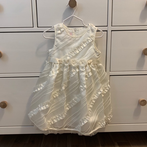 Bonnie baby girl white ivory flower dress special occasion - Picture 5 of 5